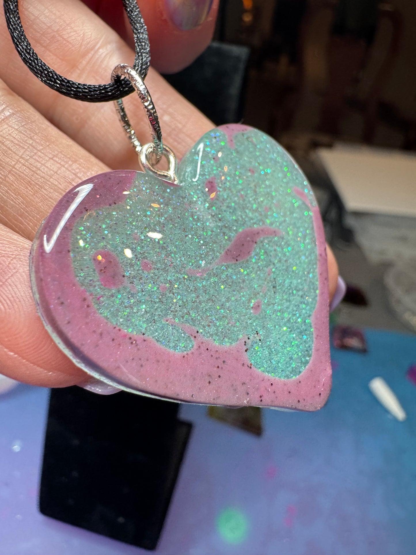 Cotton Candy Sparkle Heart Necklace ๐