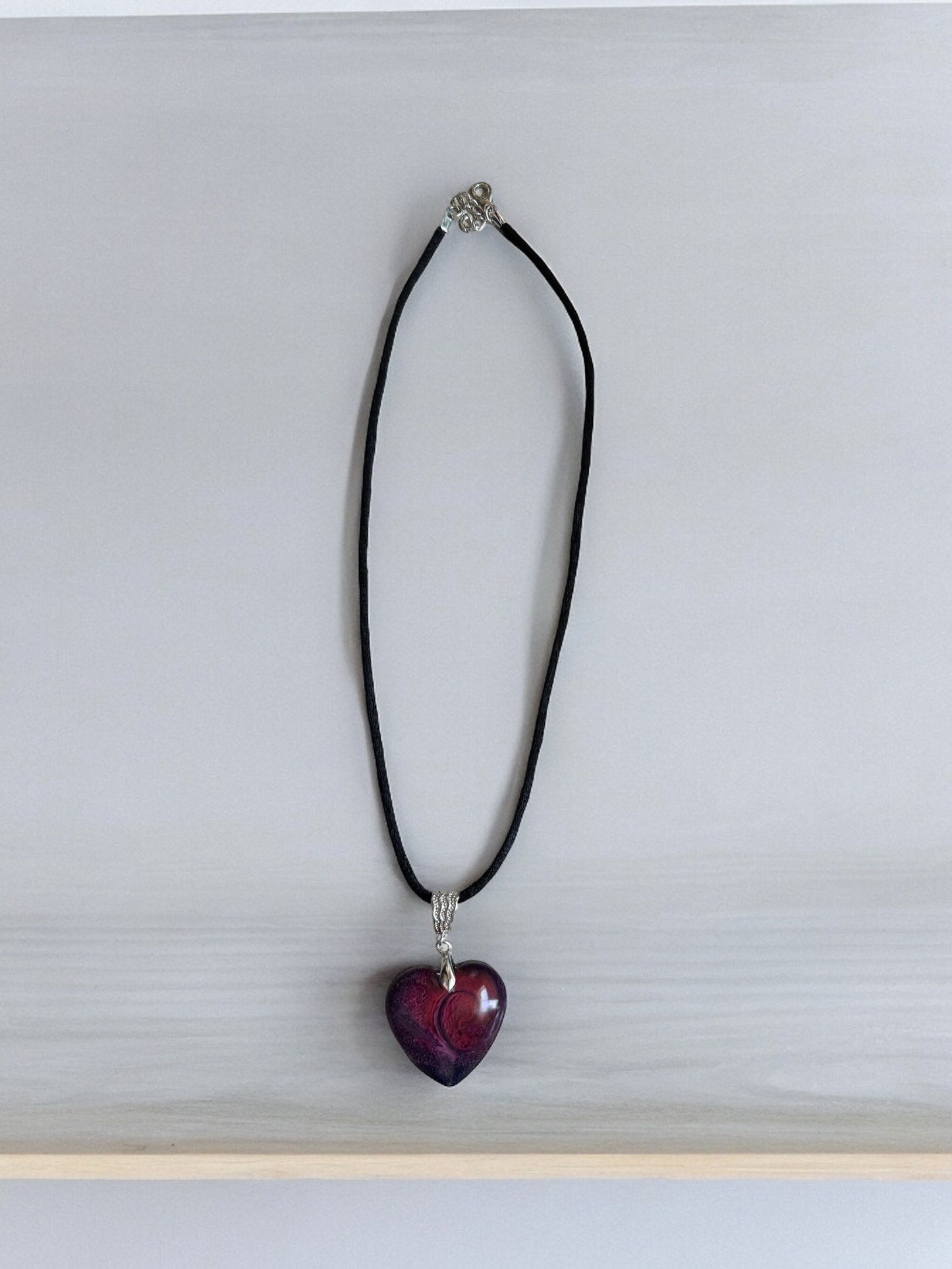 Swirl Resin Heart Pendant Necklace