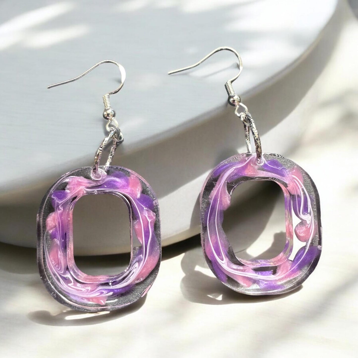 Simple Swirl Resin Earrings