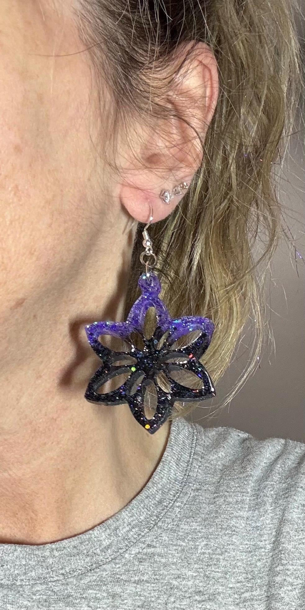 Snowflake Flower Glitter Shine Resin Earrings