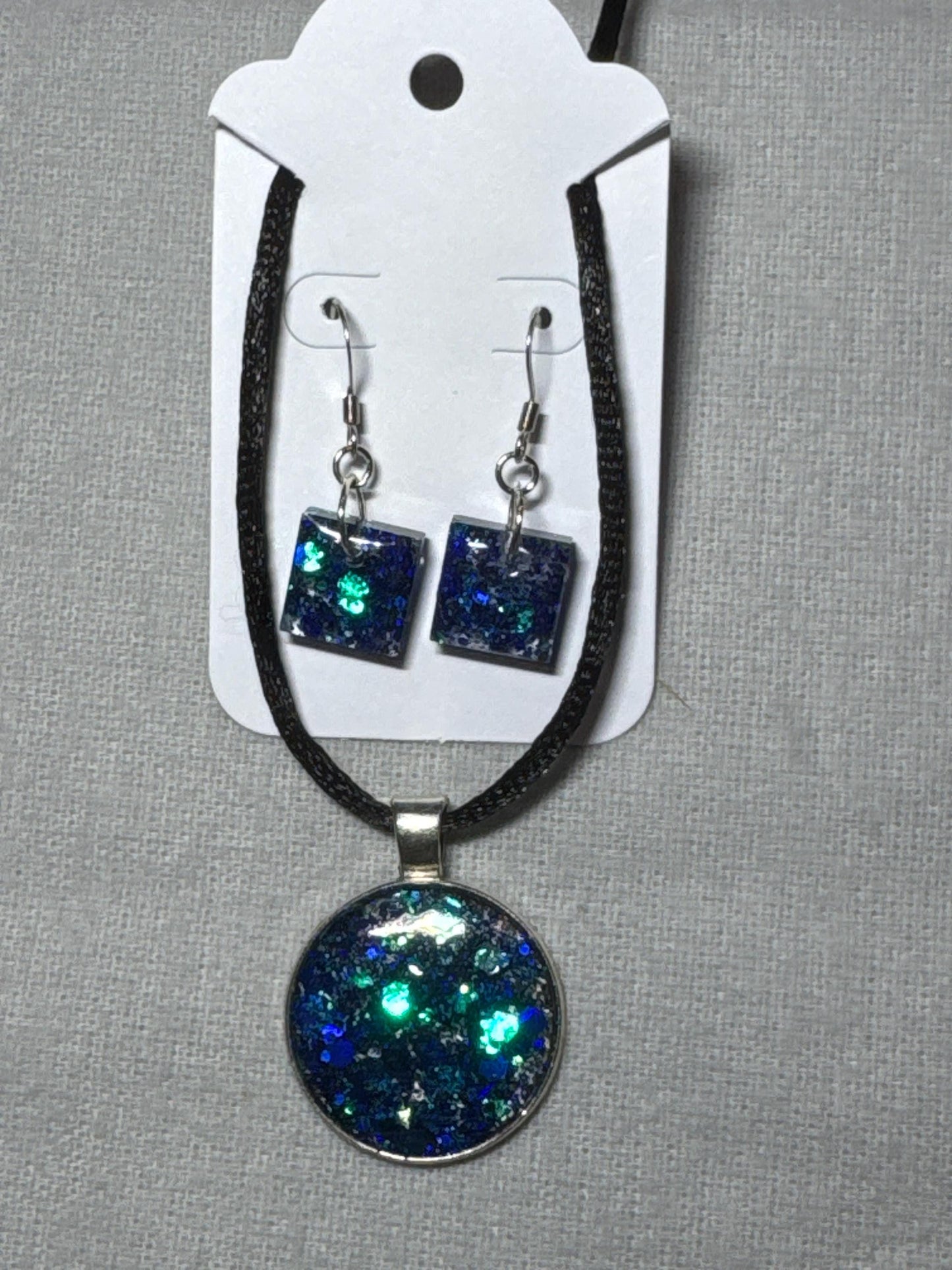 Glitter set in Resin Necklace/Earring Set