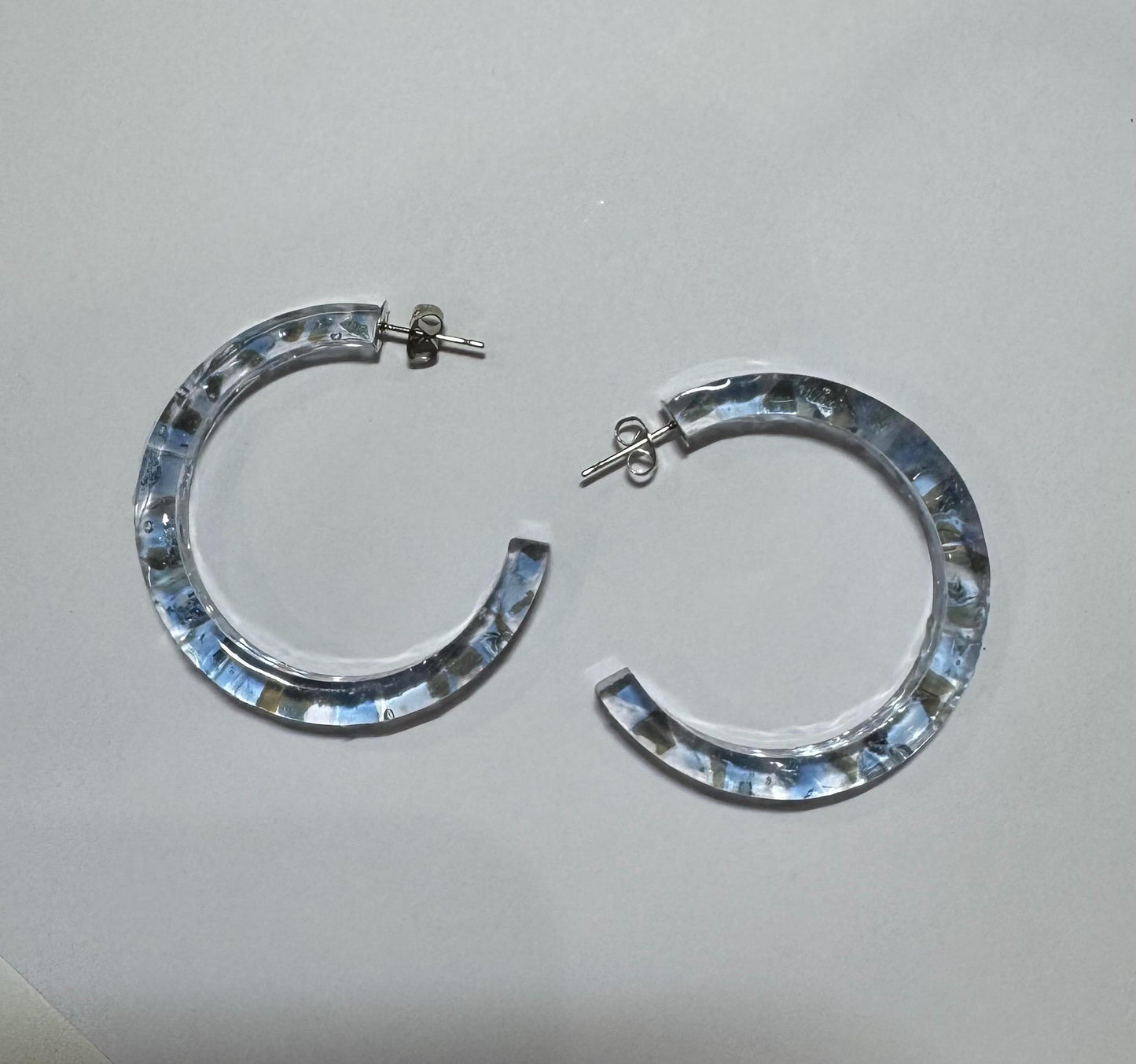 Resin W/blue glass Hoop Earrings